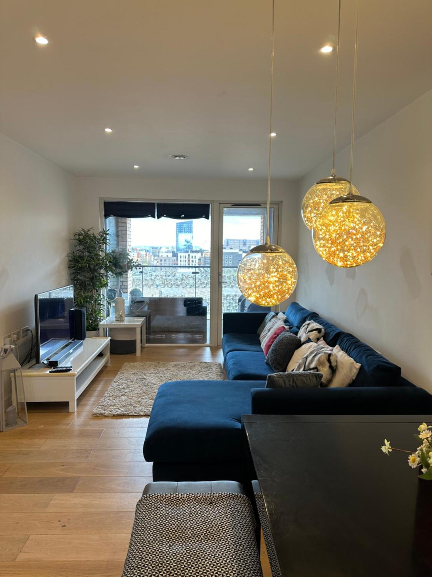 Luxury 3 Bedroom Flat In Stratford, London Exteriör bild
