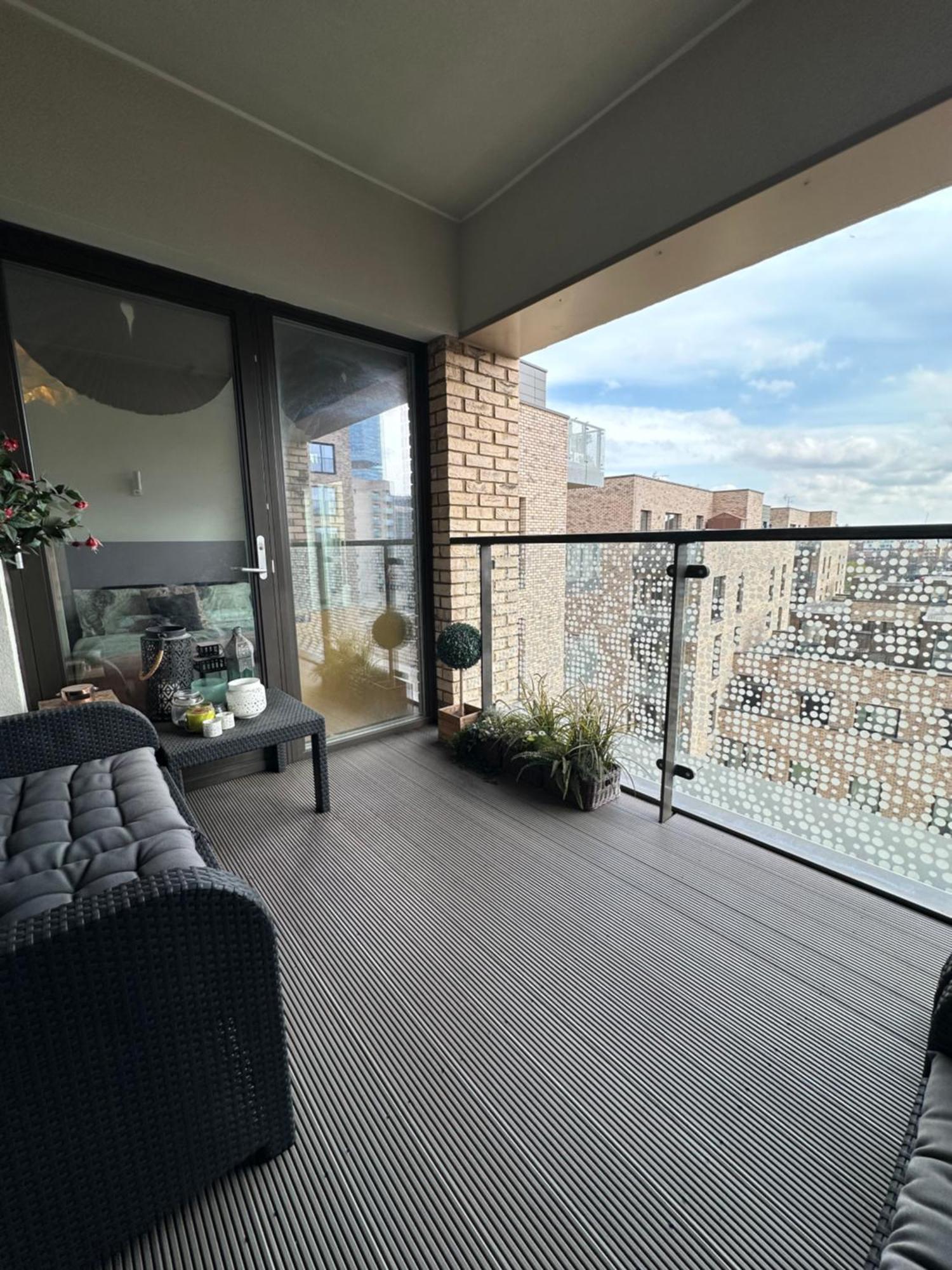 Luxury 3 Bedroom Flat In Stratford, London Exteriör bild