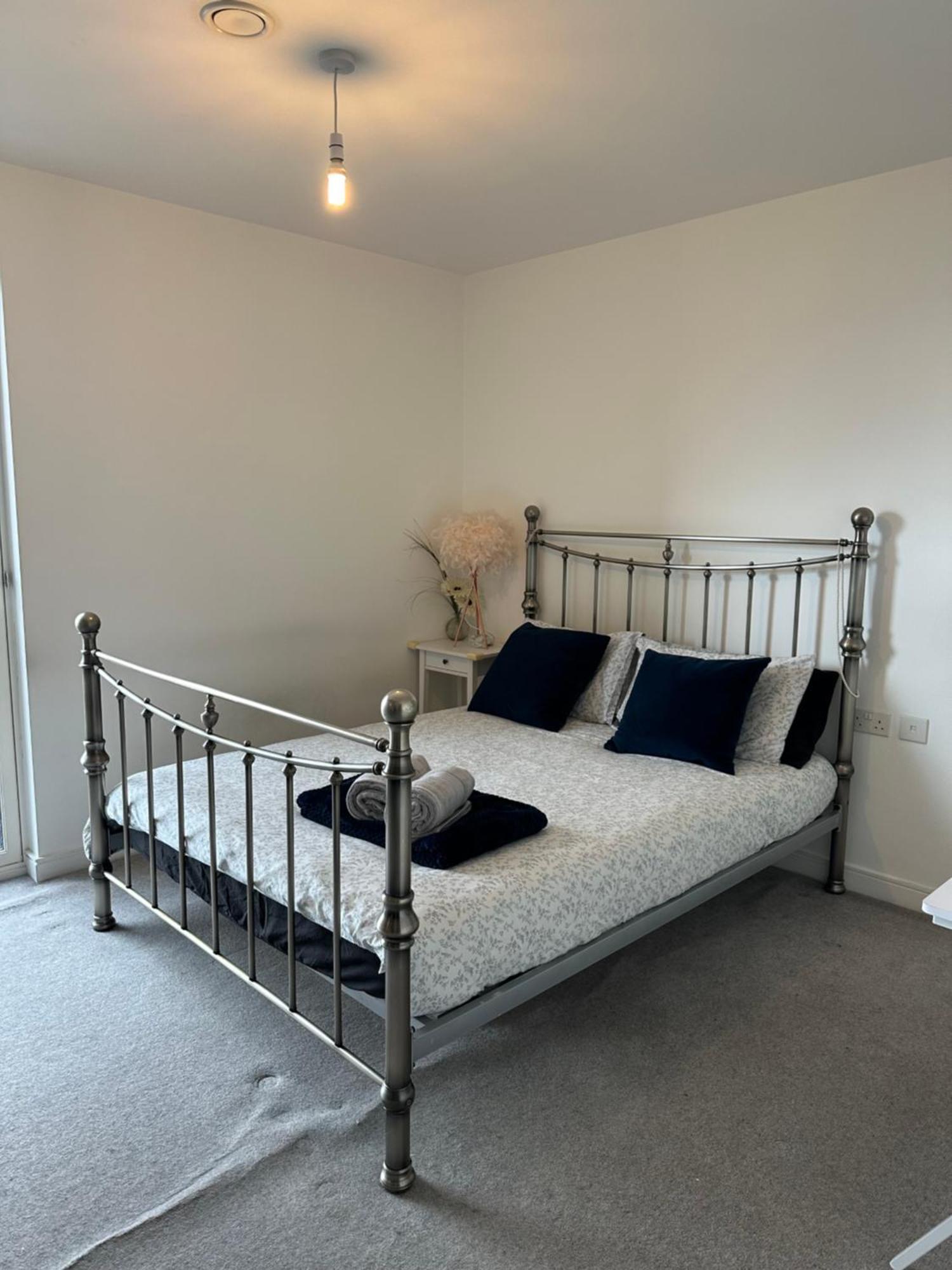 Luxury 3 Bedroom Flat In Stratford, London Exteriör bild