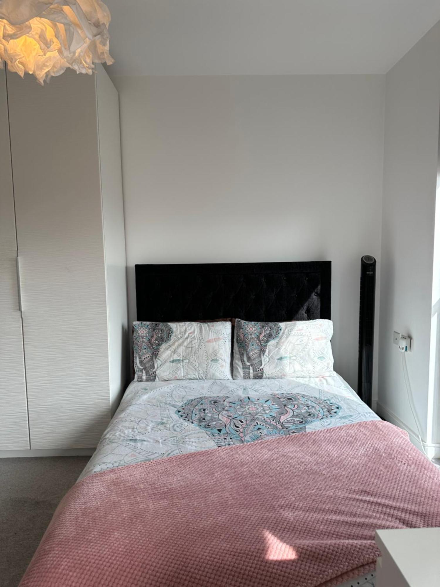Luxury 3 Bedroom Flat In Stratford, London Exteriör bild